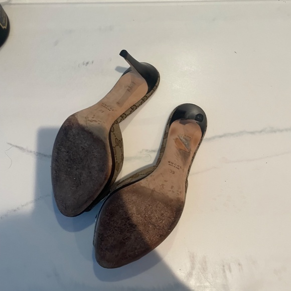 Gucci Mule Heels - classic print sz 8 - Picture 3 of 3